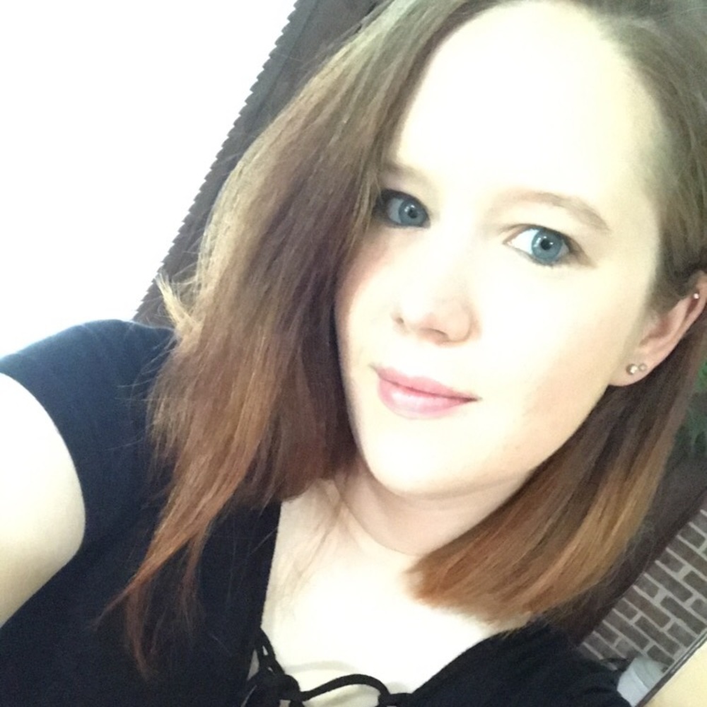 Meet your Posher, Nora